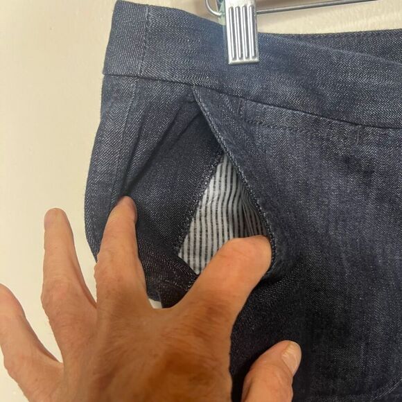 Ann Taylor Loft Blue Denim Chino Shorts NWT Size 12 - Picture 2 of 9